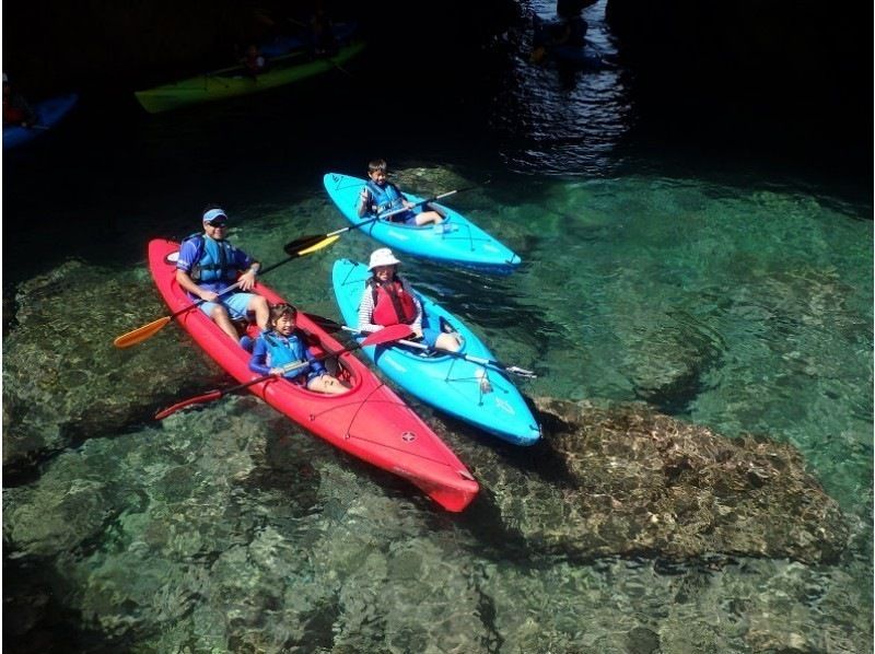 [Tottori/Uradome Coast] Enjoy the Geopark easily! ★Sea Kayaking Experience★ Copyの紹介画像