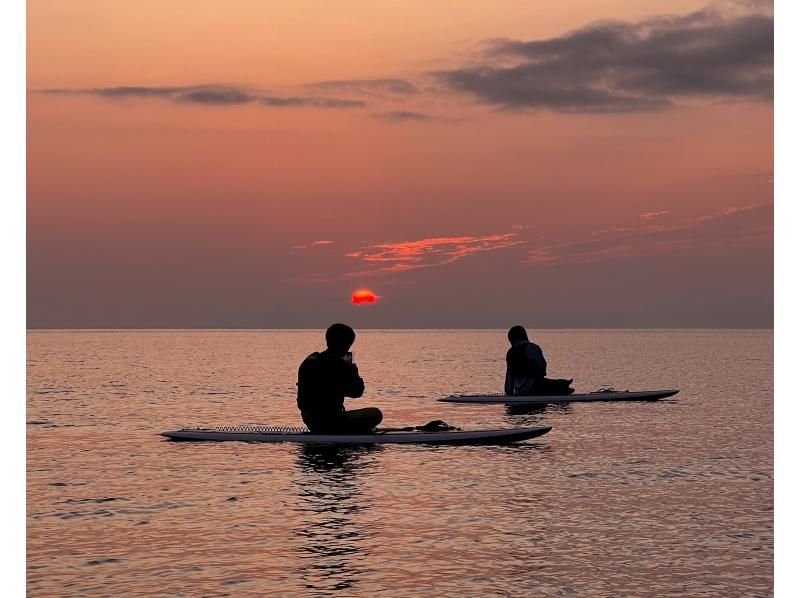 【沖縄・宮古島】《サンセットサップ》心癒される夕焼けを眺めながらSUPでクルージング！の紹介画像