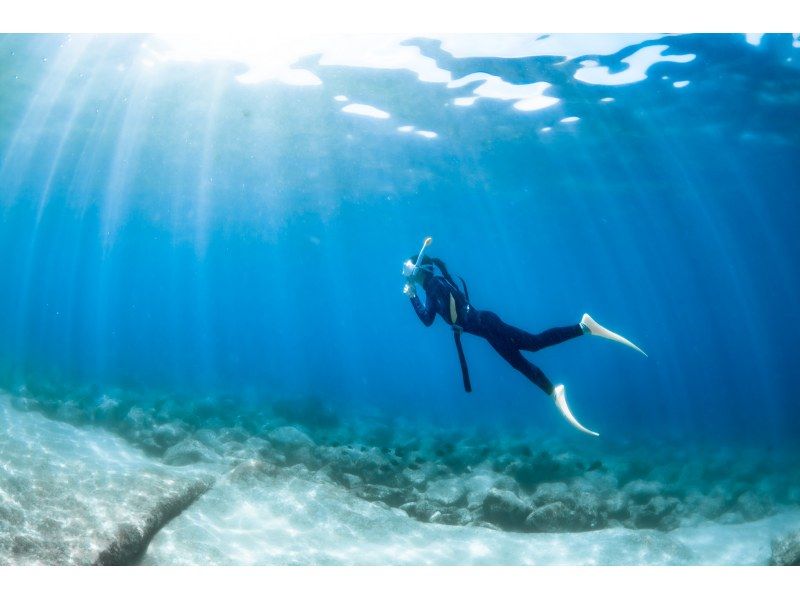 ❤️1名様限定❤️【沖縄/北谷町】写真動画無料プレゼント‼️選べるアクテビティ！シュノーケリング・スキューバダイビング・スキンダイビング！！の紹介画像