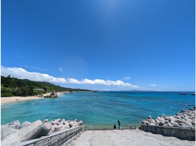 【沖縄本島各地OK】＜スノーケリング＞青の洞窟・ゴリラチョップなど◆齢制限なし◆1グループ毎に貸切開催◆Goproデータ無料の紹介画像