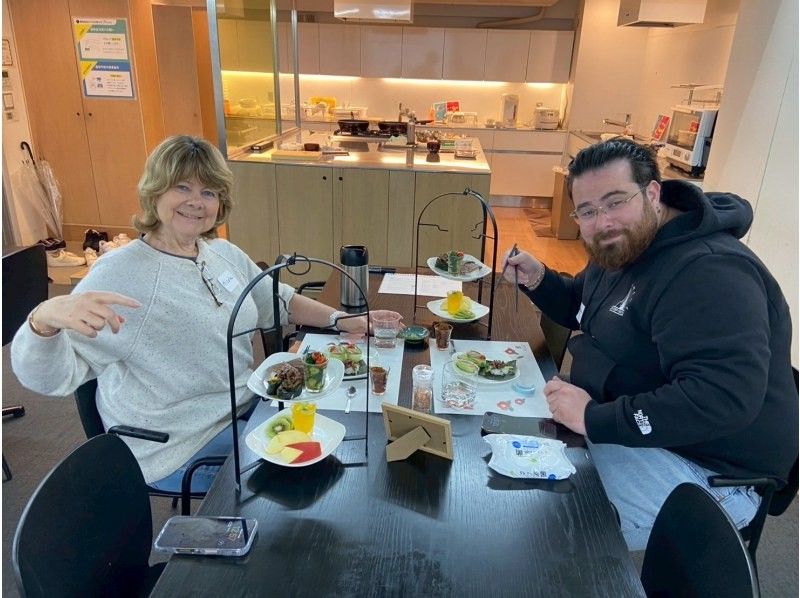 Hands On Wagyu Sushi Making Experienceの紹介画像