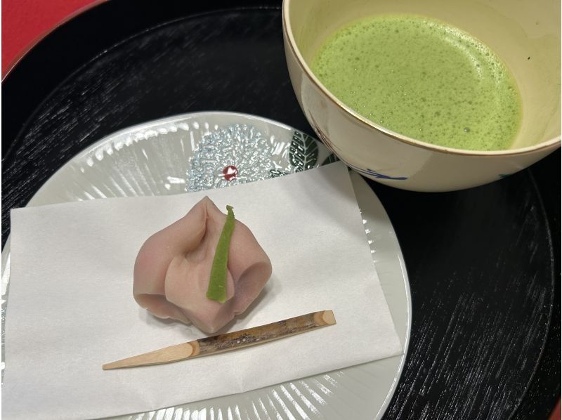 【福岡・桜並木】書道体験・お抹茶と練りきりのお茶菓子付き♪手ぶらOKの紹介画像