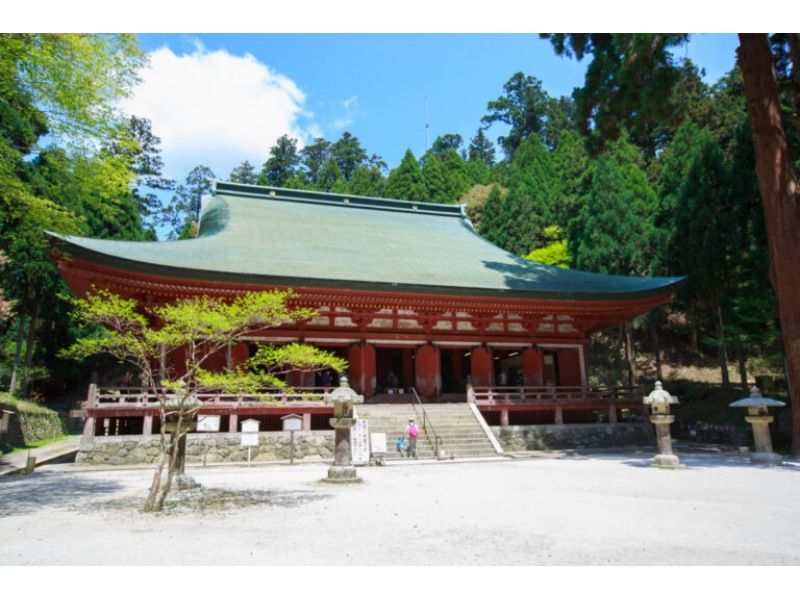 【滋賀・坂本】世界遺産「比叡山延暦寺」東塔・西塔ガイドツアー～修行の山に受け継がれる祈りの道をたどる～の紹介画像