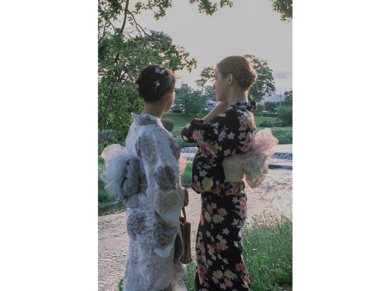 【LIGHT CYCLES KYOTO×浴衣レンタルプラン】このプランだけの特別価格！浴衣を着て夜に輝く植物たちの世界へ...の紹介画像