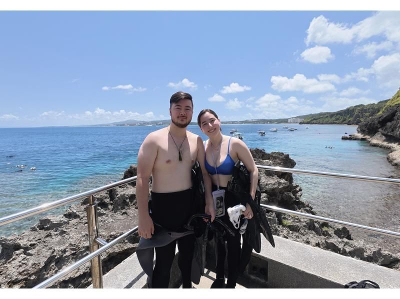 [Onna Village Blue Cave Snorkeling Experience] Get ultra-high-resolution Action 5pro underwater photos and videos, and a free feeding experience! Rain or shine! Same-day reservations acceptedの紹介画像