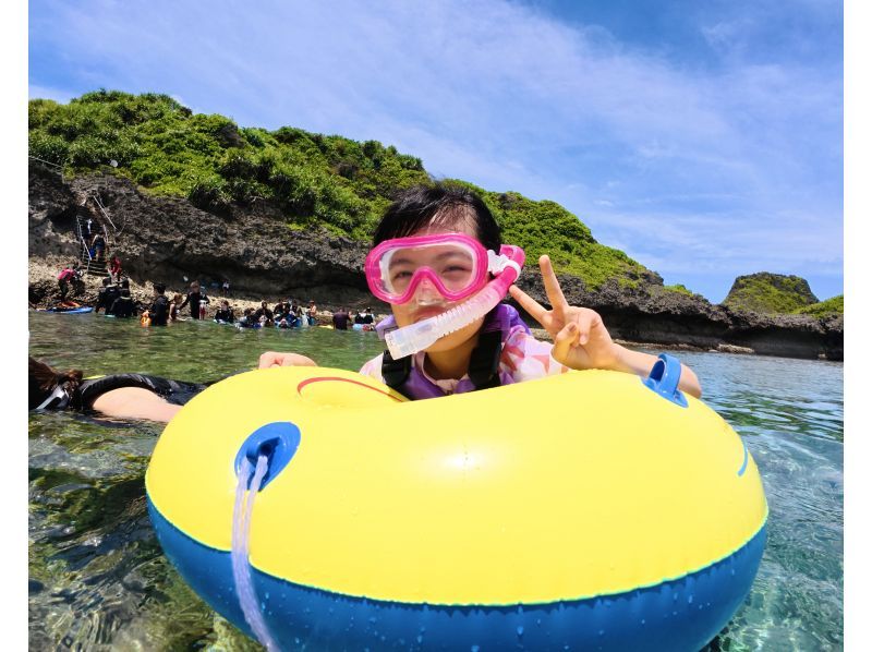 照片：點擊此處觀看免費影片⭐︎ 適合6至60歲 | 藍洞 | 僅限一個團體預訂 | 適合兒童 [非常適合家庭、情侶和初學者] 可當天預訂、臨時預訂和提前預訂の紹介画像