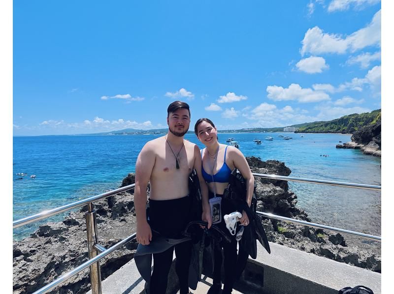 [Onna Village Blue Cave Snorkeling Experience] Get ultra-high-resolution Action 5pro underwater photos and videos, and a free feeding experience! Rain or shine! Same-day reservations acceptedの紹介画像