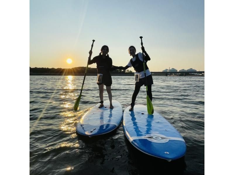 【愛知・新舞子】サンセットSUPクルージング（1.5時間）新舞子の美しいサンセットを海上から眺める非日常な体験☆の紹介画像