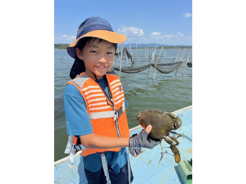 【静岡・浜松】ファミリーに大人気！伝統漁法の角立て漁を体験して魚と触れ合おう！の紹介画像