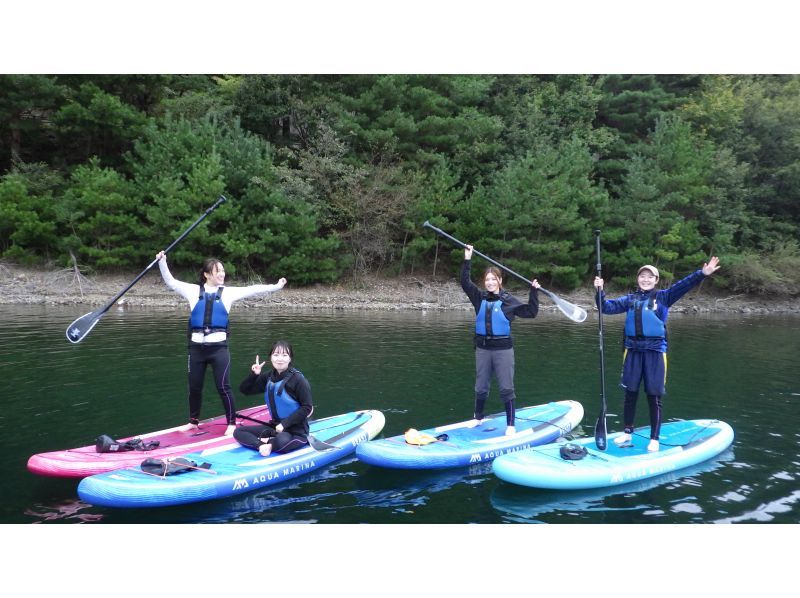【山梨・西湖・SUPレンタル】SUP一式レンタルして自由にクルージング！120分の紹介画像