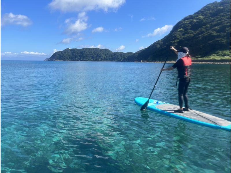 【長崎・五島】約2000万年前の地層で地球の歴史を感じる断崖絶壁SUPツアーの紹介画像