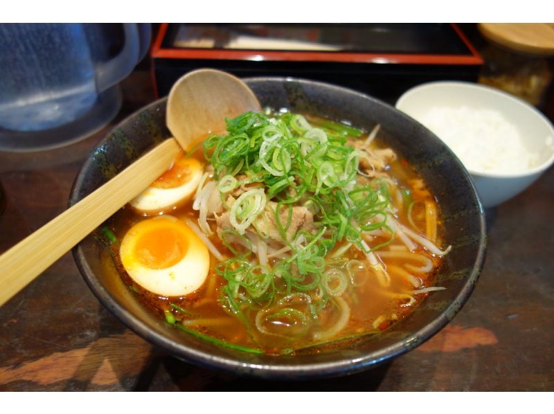 [Tokyo, Shibuya] Friends - Eat-and-Walk Tour with just your favorite foodsの紹介画像