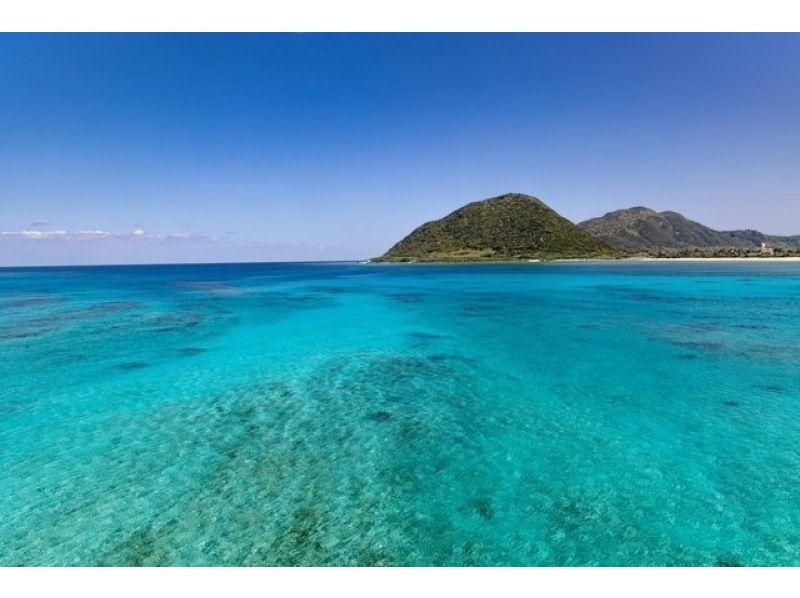 【沖縄・伊平屋島/1日】クルーズボート（貸切り☆6時間プラン）シュノーケル＆スキンダイビングなど遊び方自由！《送迎無料》グループ旅行に最適☆の紹介画像