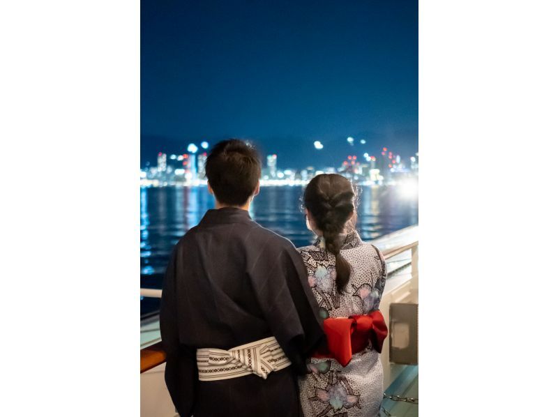 [ออกเดินทางเวลา 18:10 น. ครูซชมดอกไม้ไฟ Ashiya มีให้บริการเฉพาะวันเสาร์ที่ 26 กรกฎาคมเท่านั้น] เพลิดเพลินกับการชมดอกไม้ไฟสุดอลังการพร้อมที่นั่งด้านใน ★คอร์สอาหารฝรั่งเศสเต็มรูปแบบ★!の紹介画像