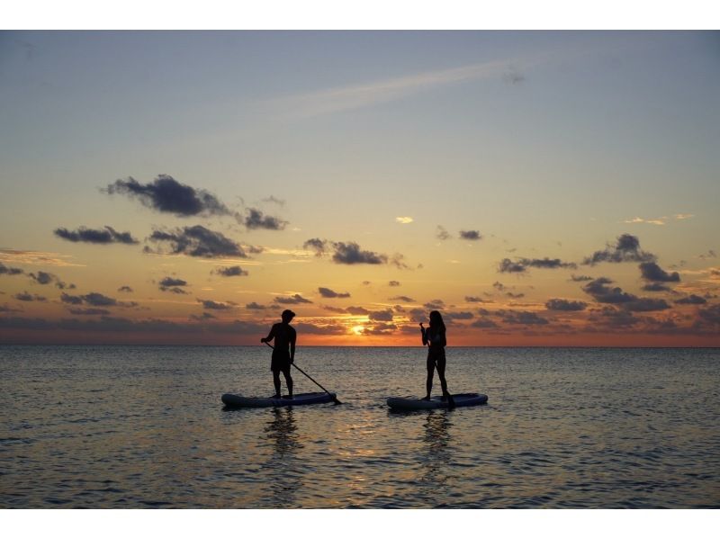 [Okinawa, Miyakojima] Affordable plan《Beginners welcome》Sunset SUP at the sunset in Miyakojima★Free photo data★の紹介画像
