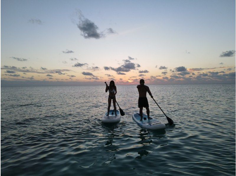 [Okinawa, Miyakojima] Cheap plan {Beginners welcome} Sunset SUP tour in Miyakojima! ★Free photo data★の紹介画像