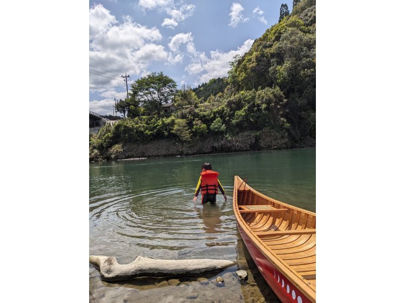 Wooden canoe and water play - Great value family plan [Miyazaki Prefecture] Hyuga/Nobeoka areaの紹介画像