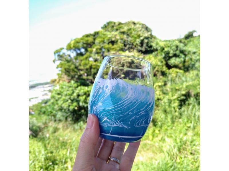 【沖縄・うるま市/レジンアート】オーシャングラス/波レジングラス作り♪うるま市観光のすきま時間に♪沖縄旅行の記念に♪の紹介画像