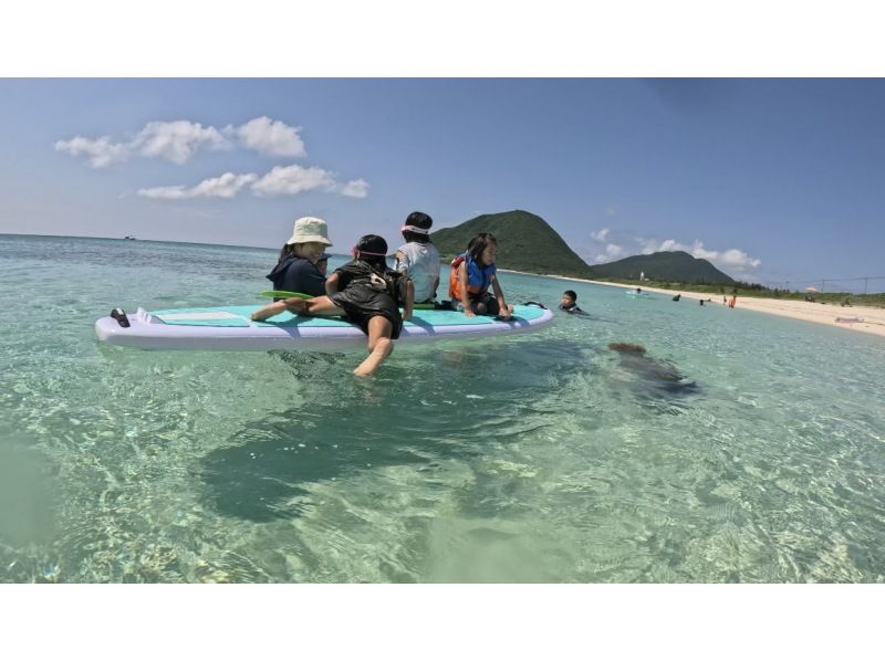 【沖縄・伊平屋島/半日】1組貸切りSUP・シュノーケリングツアー(3時間☆満喫プラン)☆おひとり様OK☆《送迎無料》写真動画データ無料！の紹介画像