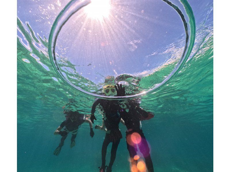 【１組貸切専門】沖縄南部であなたに合ったツアーを開催、撮影写真は60枚以上。沖縄旅行の想い出作ります！高確率でウミガメ遭遇？？の紹介画像