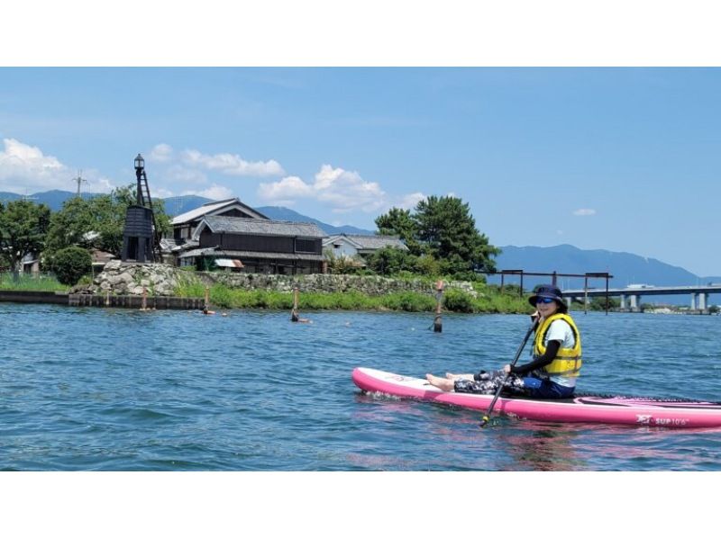 【滋賀・堅田】SUPでびわ湖の朝さんぽ。湖上から浮御堂参拝と港町めぐりの紹介画像