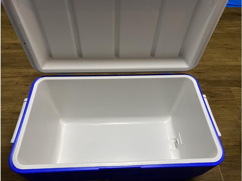 《ハードクーラーボックス(45L)レンタル》空港から車で10分の紹介画像