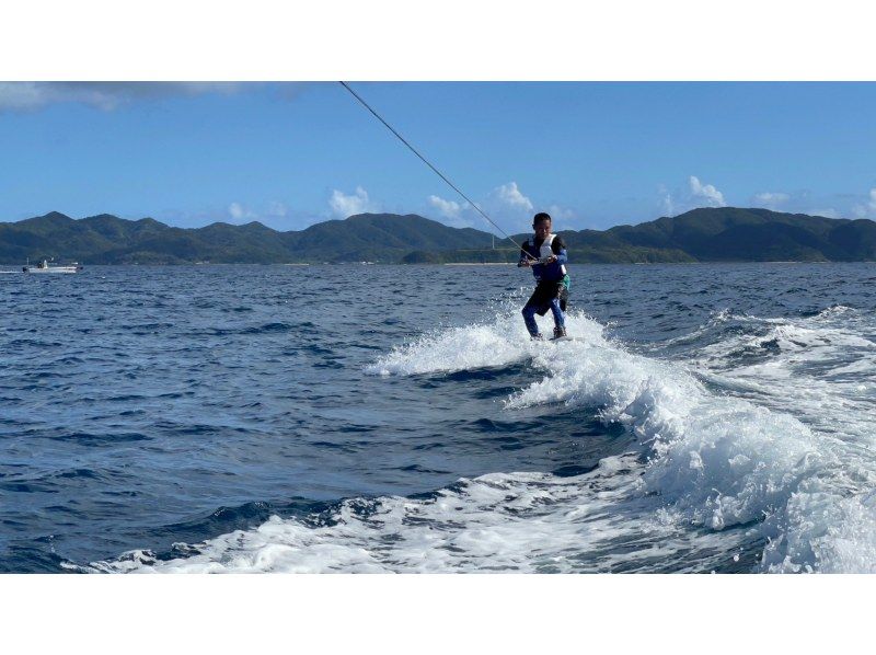 奄美大島★船でしか行けないコウトリビーチ【当日予約可能】ボートチャーター11名乗り(貸切3時間）ドローン空撮、GoPro動画での無料撮影付きの紹介画像