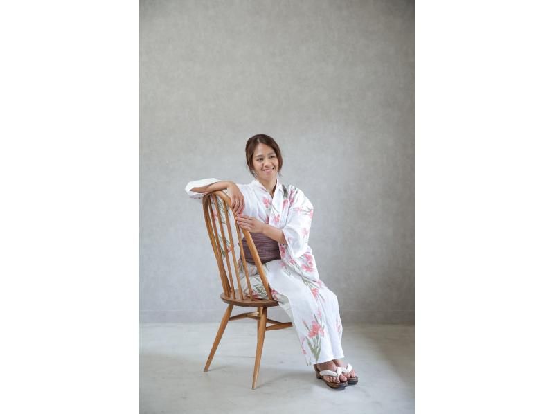 京都・二条城近く◇カップル浴衣プラン 着付け/ヘアセット＆プロカメラマンによるスタジオ撮影◇撮影後は浴衣姿で観光をお楽しみください♪の紹介画像