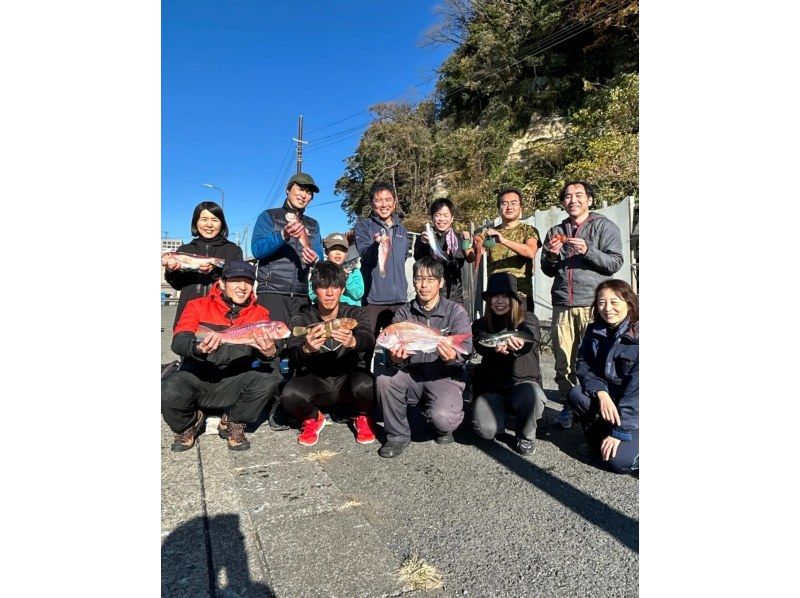 [Kanagawa/Kamakura] Recommended for beginners! All-inclusive boat fishing (with pick-up and drop-off and instructor)の紹介画像