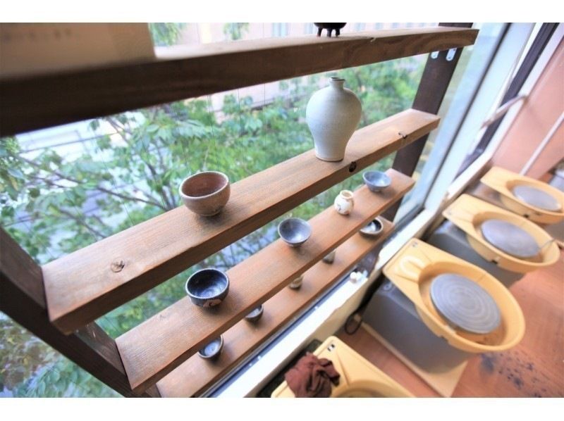 【大阪梅田】5寸盛り鉢を手作りする陶芸体験☆おうちごはんも楽しめる直径約20㎝のお皿を手作り♪の紹介画像