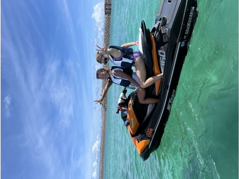 "Okinawa Miyakojima" Jet Ski Tour around Irabu Island! Staff will drive, no license requiredの紹介画像