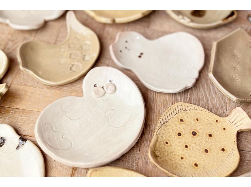 [Nagoya Sakae] Pottery experience to make a 5-inch serving bowl ☆ Make a plate with a diameter of about 20 cm to enjoy at home ♪の紹介画像