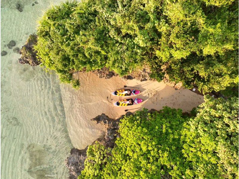 【이시가키 섬 | 선셋 SUP】 5K 드론과 특별한 석양을 2 명 차지 / 사진 데이터 무료の紹介画像