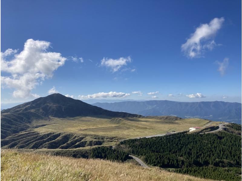 [Kumamoto/Aso] 8/9 and 24 will be held. Morning hike to Mt. Kishima. Recommended for first timers. Guided tour included.の紹介画像
