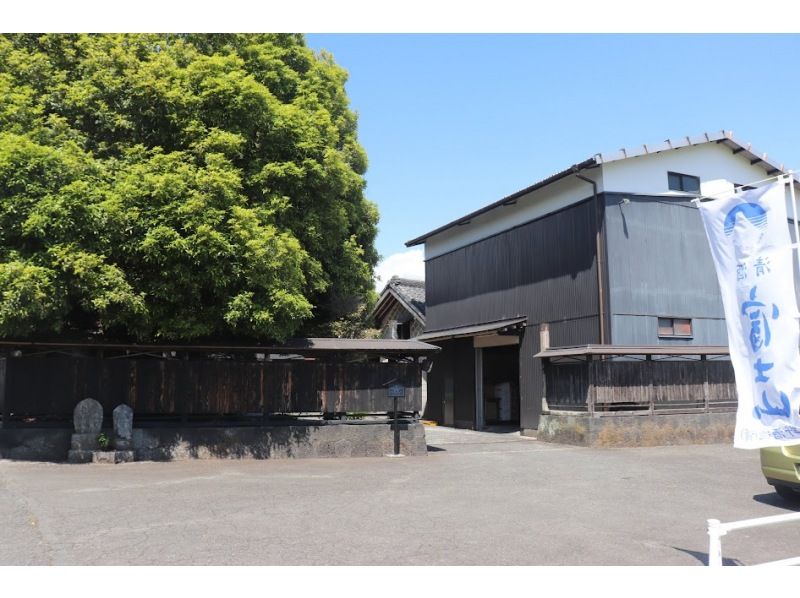【静岡・富士】【英語/日本語対応】富士山西麓の絶景スポットを巡る 富士山の眺望＆日本酒の試飲が楽しめる酒蔵見学付きツアーの紹介画像