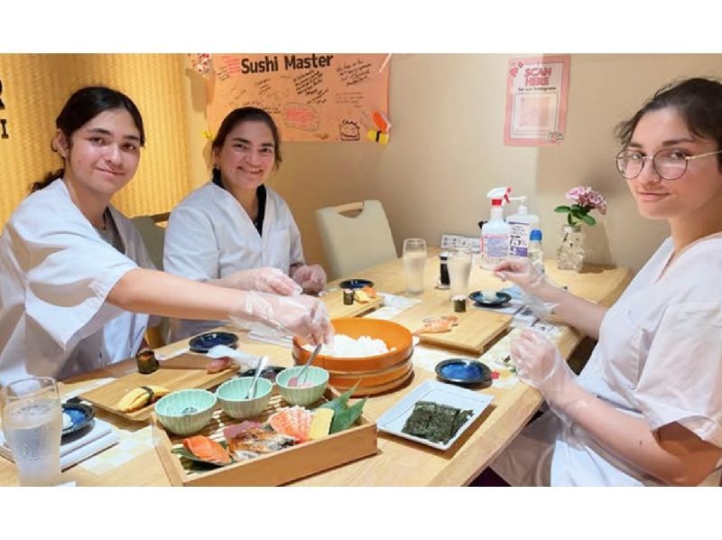 Kyoto : Hands-on Sushi Making Experience! Be a Sushi Master! の紹介画像
