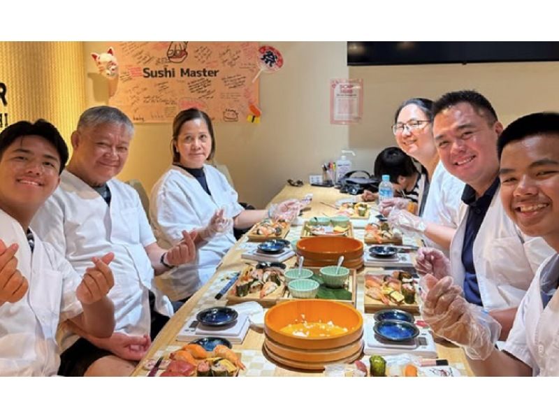 Kyoto : Hands-on Sushi Making Experience! Be a Sushi Master! の紹介画像
