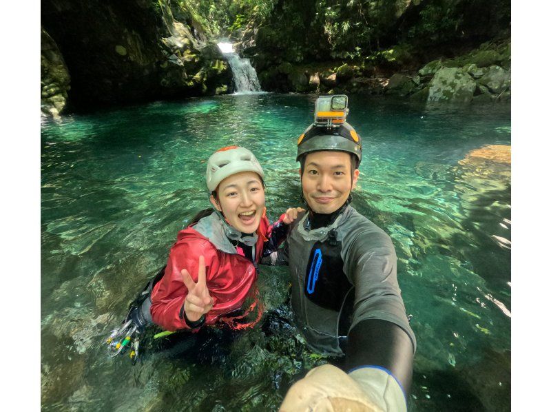 【静岡・富士】スリル満点！経験者におすすめ♪富士山のふもとで半日キャニオニング体験ツアー！の紹介画像