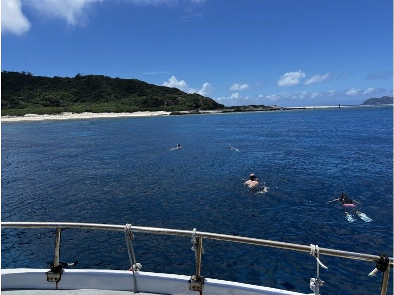 [沖繩・那霸]那霸三重城港出發包船，享受釣魚、浮潛、BBQ等樂趣（距離遊輪碼頭5分鐘）の紹介画像