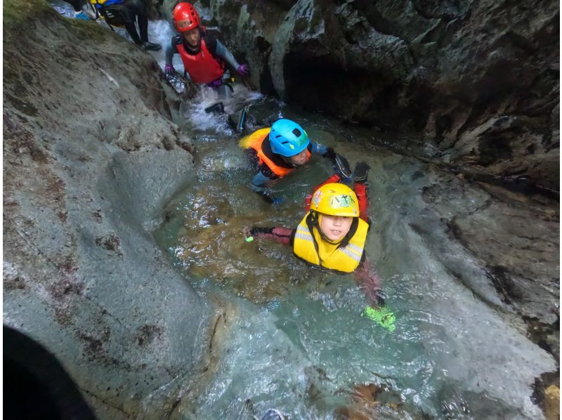 Canyoning [Mt. Dainichi <half day> experience course 4, 5 or 6]! ! !の紹介画像