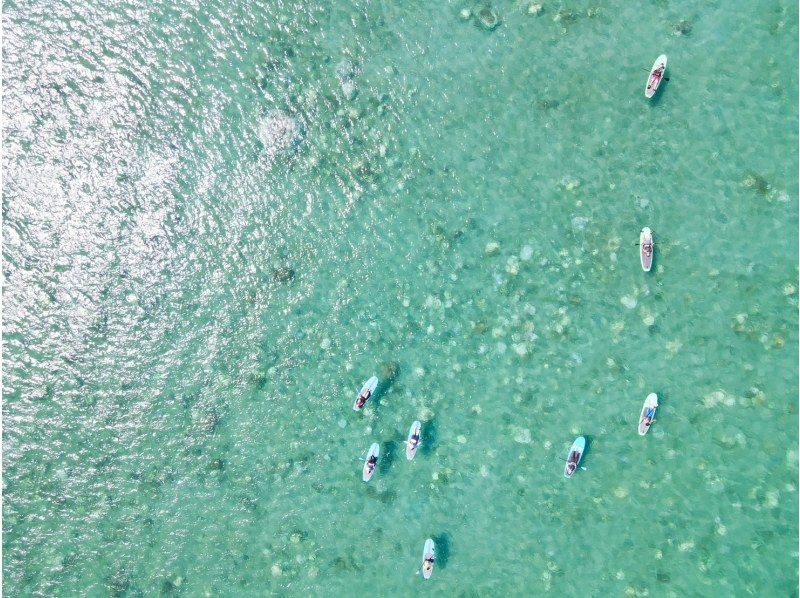 奄美大島【当日予約可能】SUP(60分)※ドローン空撮等写真の無料プレゼントあり※お1人様もお任せ下さい☆の紹介画像