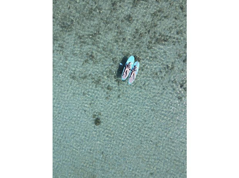 奄美大島【当日予約可能】SUP(60分)※ドローン空撮等写真の無料プレゼントあり※お1人様もお任せ下さい☆の紹介画像