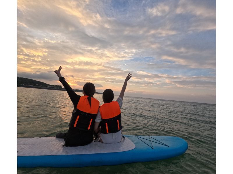 [Onna Village, Okinawa] Same-day reservations OK! Beginners' Sunset Lau Sup and Blue Cave Snorkeling Great Value Set Plan Free GOPRO Photography #Brother Lau's Shopの紹介画像