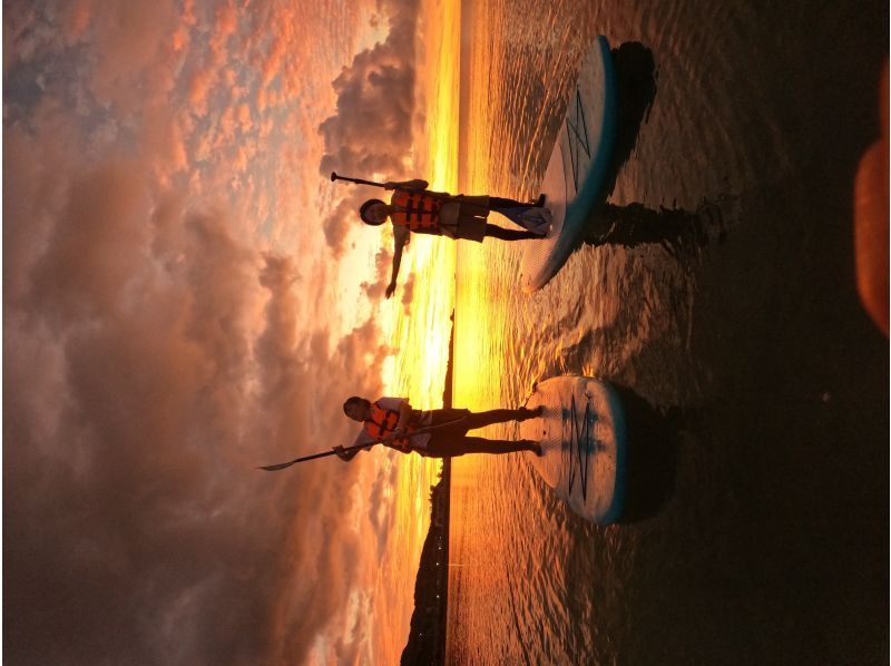  Same-day reservations OK! [Okinawa Onna Village] Beginner Sunset Lau Sup and Blue Cave Snorkeling Value Set Plan Free GOPRO Shooting #Lau's Shopの紹介画像