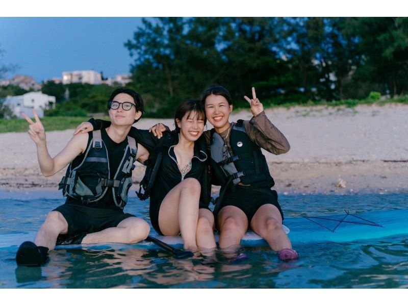 [Onna Village, Okinawa] Same-day reservations OK! Beginners' Sunset Lau Sup and Blue Cave Snorkeling Great Value Set Plan Free GOPRO Photography #Brother Lau's Shopの紹介画像