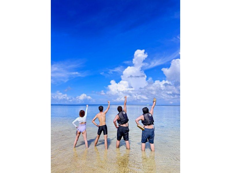 【8歳以下無料】絶景SUP&times;空撮体験！家族旅行の思い出づくりに最適✨の紹介画像