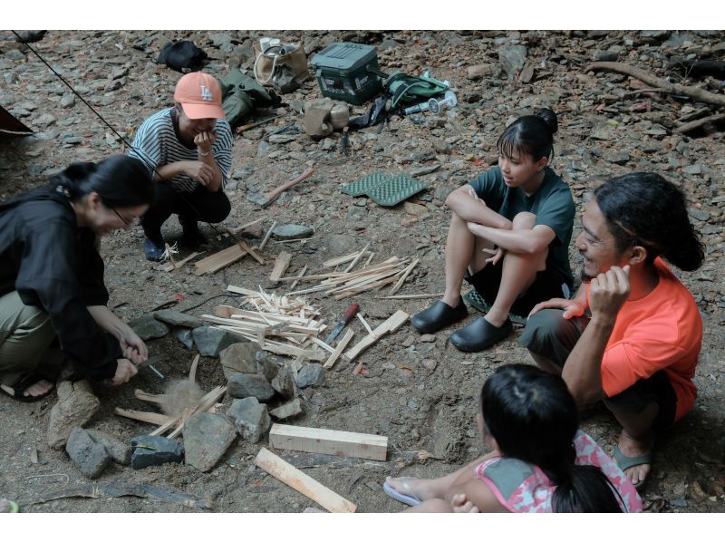 【沖繩山原】叢林生存入門：一日生存體驗！能空手體驗山原的隱密之地，真正體驗大自然的地方，只有夜晚！の紹介画像