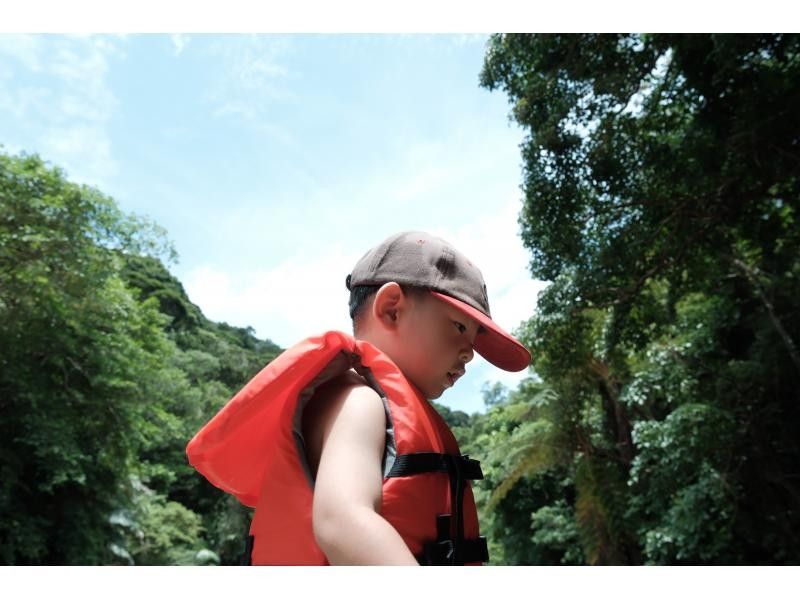 [冲绳山原]亚热带自然河流徒步旅行让我们探索山原的隐秘区域！の紹介画像