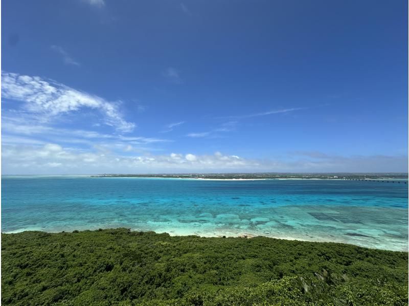 【宮古島・送迎付き】宮古島内周遊観光フォトツアー2.5時間《完全送迎付きプラン》現地ガイド付きで安心！★ドローン撮影オプションあり★の紹介画像