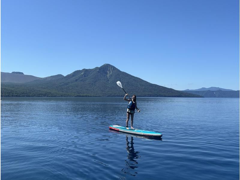 [Hokkaido, Lake Shikotsu] Relaxing Lake Shikotsu SUP tour | Drone photography includedの紹介画像